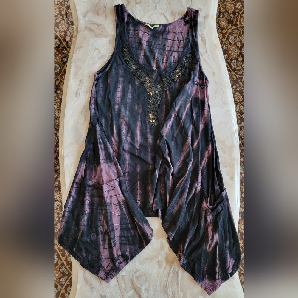 Gianni Bini purple black top with side pokets